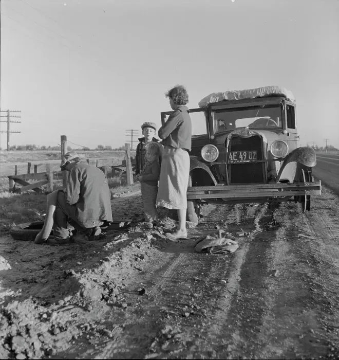 Framed Print : Migratory agricultrual worker family along California highway, U.S. 99, 1937. Creator: Dorothea Lange Framed Print : Migratory agricultrual worker family along California highway, U.S. 99, 1937. Creator: Dorothea Lange