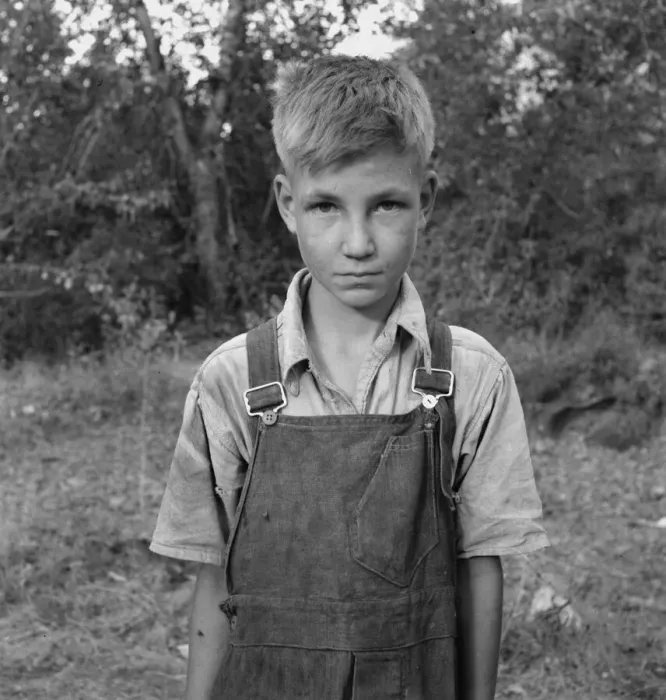 Framed Print : Migratory boy in squatter camp, Washington, Yakima Valley, 1939. Creator: Dorothea Lange Framed Print : Migratory boy in squatter camp, Washington, Yakima Valley, 1939. Creator: Dorothea Lange