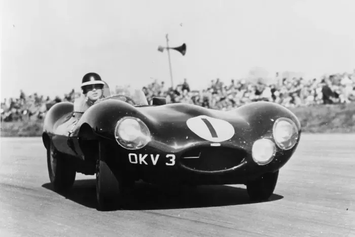 Framed Print : Mike Hawthorn driving a D Type Jaguar, c1955-c1956 Framed Print : Mike Hawthorn driving a D Type Jaguar, c1955-c1956