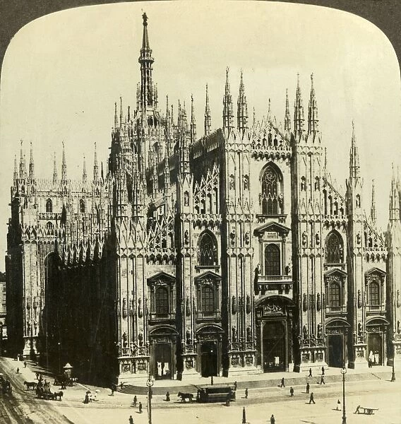 Milans Cathedral, one of the finest temples on earth, Italy, c1909. Creator: Unknown