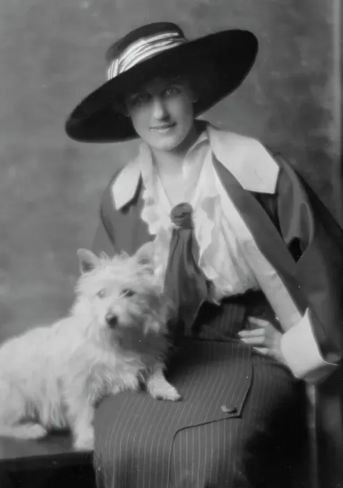 Framed Print : Milholland, Inez (Mrs. Eugene Boissevain), with dog, portrait photograph, 1914. Creator: Arnold Genthe Framed Print : Milholland, Inez (Mrs. Eugene Boissevain), with dog, portrait photograph, 1914. Creator: Arnold Genthe
