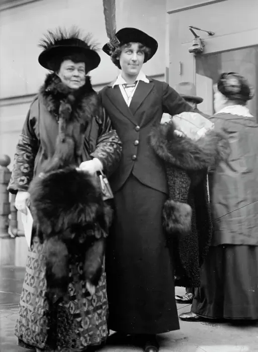 Framed Print : Milholland, Inez, Suffragette - Center, with Mrs. O.H.P. Belmont, 1913. Creator: Harris & Ewing. Milholland, Inez, Suffragette - Center, with Mrs. O.H.P. Belmont, 1913. Creator: Harris & Ewing Framed Print : Milholland, Inez, Suffragette - Center, with Mrs. O.H.P. Belmont, 1913. Creator: Harris & Ewing. Milholland, Inez, Suffragette - Center, with Mrs. O.H.P. Belmont, 1913. Creator: Harris & Ewing