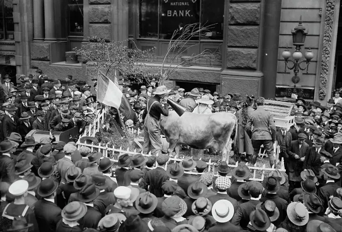 Framed Print : Milk for France, May 1918. Creator: Bain News Service Framed Print : Milk for France, May 1918. Creator: Bain News Service