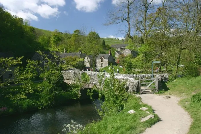 Framed Print : Milldale, Dovedale, Derbyshire Framed Print : Milldale, Dovedale, Derbyshire