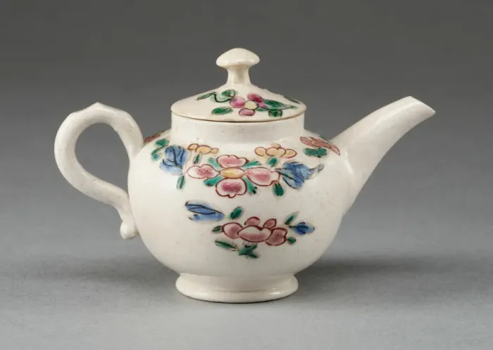 Framed Print : Miniature Teapot, Staffordshire, 1760 / 69. Creator: Staffordshire Potteries Framed Print : Miniature Teapot, Staffordshire, 1760 / 69. Creator: Staffordshire Potteries