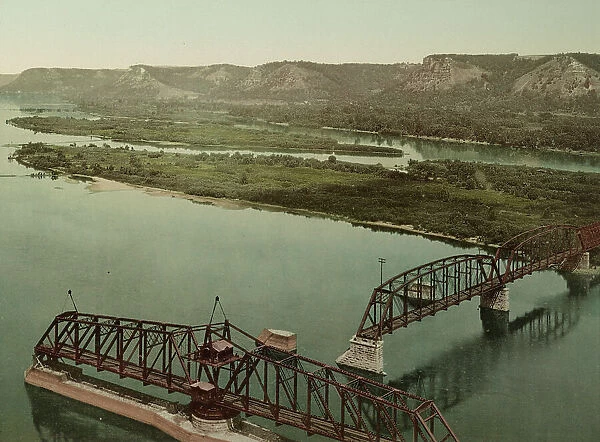 Minnesota, Mississippi River at Winona, c1898. Creator: Unknown