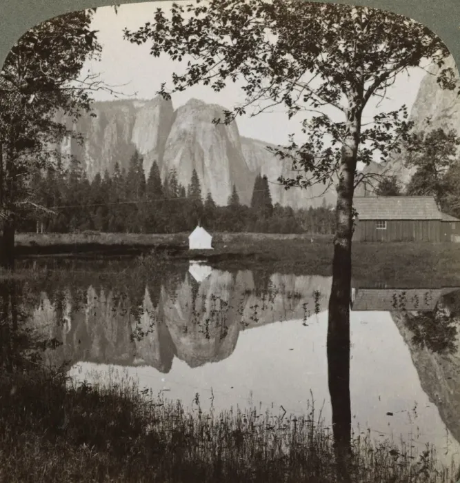 Framed Print : Mirror view of Cathedral Rocks, Yosemite Valley, California, USA, 1902. Artist: Underwood & Underwood Framed Print : Mirror view of Cathedral Rocks, Yosemite Valley, California, USA, 1902. Artist: Underwood & Underwood