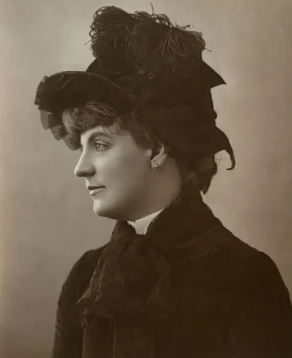 Framed Print : Miss Ada Rehan, Irish-born American actress, 1888. Artist: W&D Downey