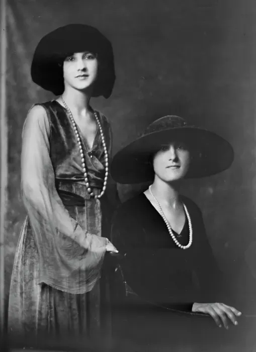 Framed Print : Miss Anna Duncan and sister, portrait photograph, 1919 Oct. 16. Creator: Arnold Genthe Framed Print : Miss Anna Duncan and sister, portrait photograph, 1919 Oct. 16. Creator: Arnold Genthe