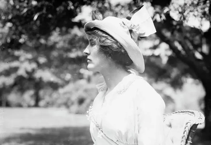 Framed Print : (Miss Edison) Mrs. John E. Sloane, 1914. Creator: Bain News Service Framed Print : (Miss Edison) Mrs. John E. Sloane, 1914. Creator: Bain News Service