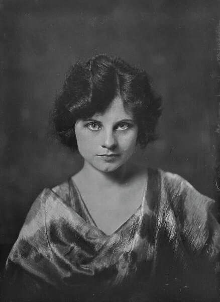 Miss Ethel Stanard, portrait photograph, 1919 Jan. 7. Creator: Arnold Genthe