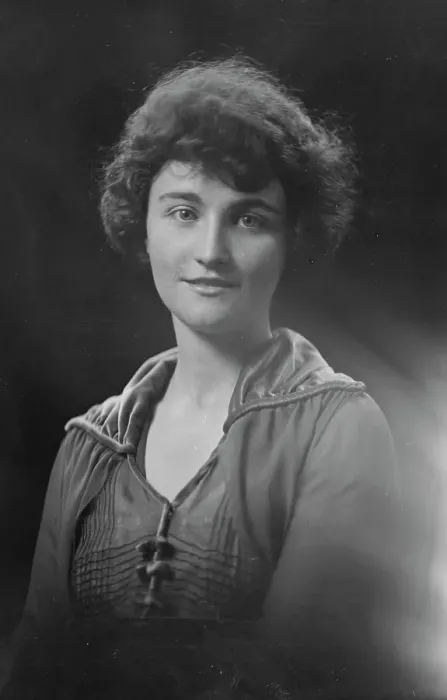 Framed Print : Miss Frances Brown, portrait photograph, 1918 Dec. Creator: Arnold Genthe Framed Print : Miss Frances Brown, portrait photograph, 1918 Dec. Creator: Arnold Genthe