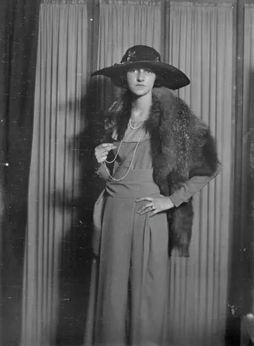 Framed Print : Miss Guggenheim, portrait photograph, 1919 Apr. 16. Creator: Arnold Genthe Framed Print : Miss Guggenheim, portrait photograph, 1919 Apr. 16. Creator: Arnold Genthe