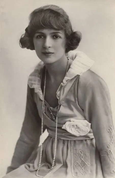Framed Print : Miss Julia James, (1890-1964, c1930. Creator: Unknown Framed Print : Miss Julia James, (1890-1964, c1930. Creator: Unknown
