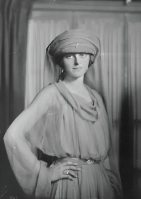 Framed Print : Miss Kervin, portrait photograph, 1918 June. Creator: Arnold Genthe Framed Print : Miss Kervin, portrait photograph, 1918 June. Creator: Arnold Genthe