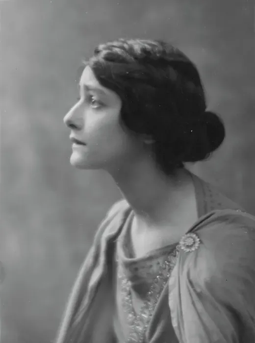 Framed Print : Miss Madeleine Delmar, (Mrs. B. Kauser), portrait photograph, 1918 Feb. 18. Creator: Arnold Genthe