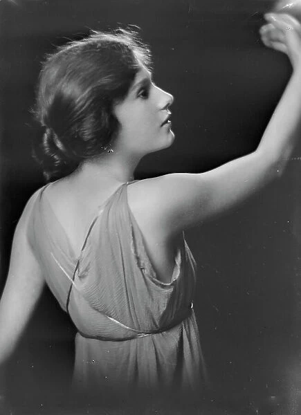 Miss Margaret McKenzie, 1919 Sept. 24. Creator: Arnold Genthe
