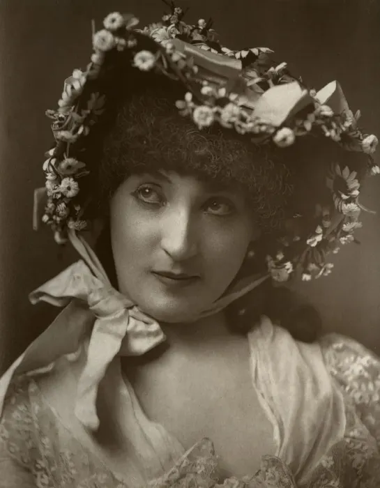 Framed Print : Miss Mulholland, actress, 1884. Artist: St Jamess Photographic Co Framed Print : Miss Mulholland, actress, 1884. Artist: St Jamess Photographic Co