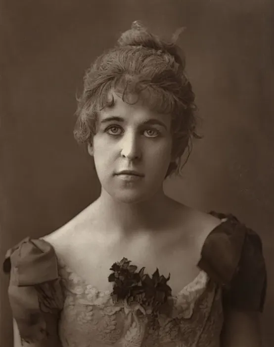 Framed Print : Miss Norreys, British actress, 1887. Artist: Ernest Barraud Framed Print : Miss Norreys, British actress, 1887. Artist: Ernest Barraud