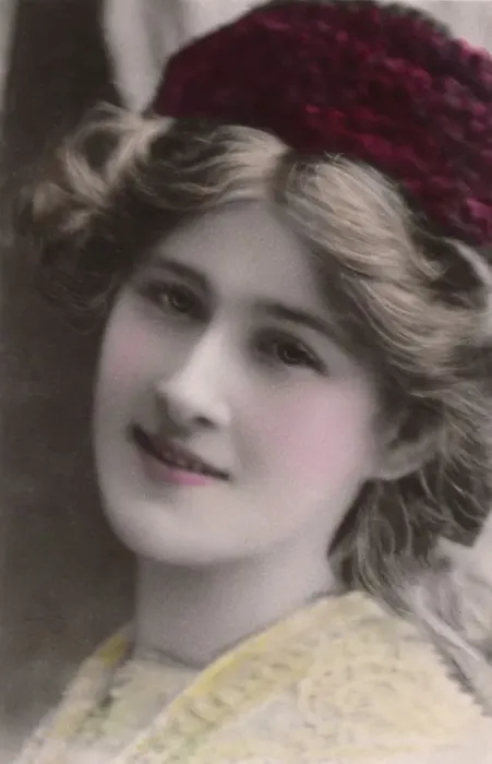 Framed Print : Miss Phyllis Dare, (1890-1975), c1930. Creator: Unknown