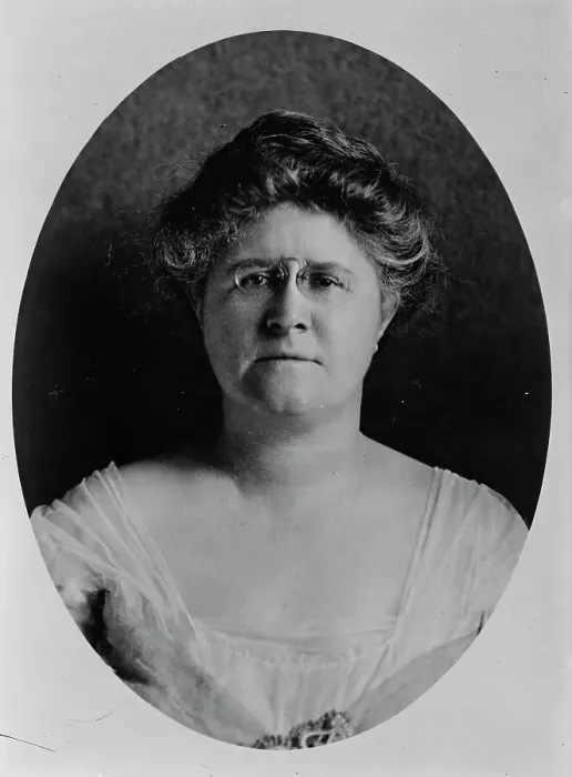 Framed Print : Miss Smythe, between c1915 and c1920. Creator: Bain News Service