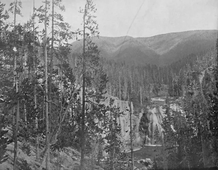 Framed Print : Missouri River, below Great Falls, Montana, c1897. Creator: Unknown