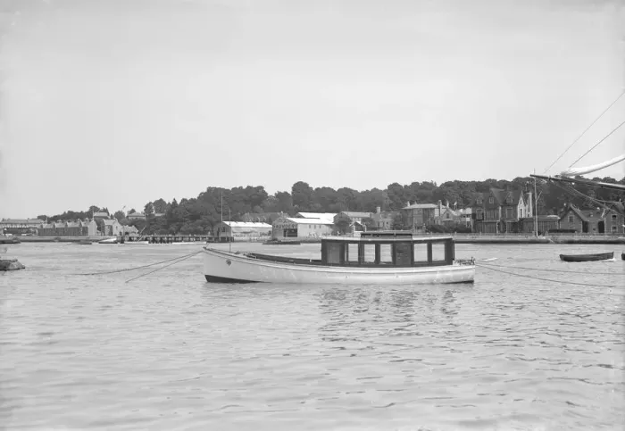 Framed Print : Mitcham launch, 1911. Creator: Kirk & Sons of Cowes Framed Print : Mitcham launch, 1911. Creator: Kirk & Sons of Cowes