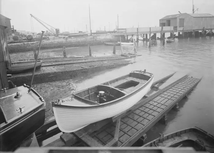 Framed Print : Mitcham launch, 1913. Creator: Kirk & Sons of Cowes Framed Print : Mitcham launch, 1913. Creator: Kirk & Sons of Cowes