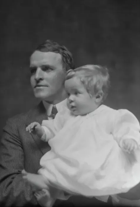Framed Print : Mitchell, W.C. Mr. and baby, portrait photograph, 1914 May 22. Creator: Arnold Genthe Framed Print : Mitchell, W.C. Mr. and baby, portrait photograph, 1914 May 22. Creator: Arnold Genthe
