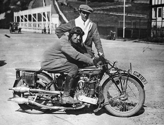 Framed Print : Mk1 Brough Superior 1000cc motorbike, (early 1920s?)