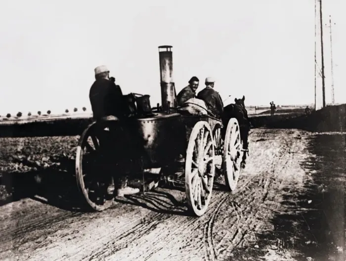 Framed Print : Mobile kitchen going up the line, c1914-c1918 Framed Print : Mobile kitchen going up the line, c1914-c1918