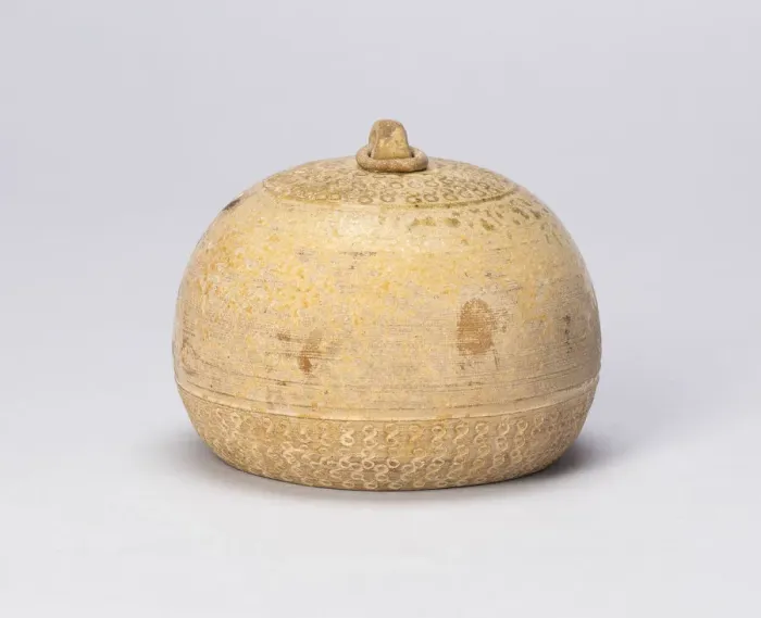 Framed Print : Model of a Counterweight (Quan or Huanzhen), Eastern Zhou dynasty, 4th / 3rd century B. C Framed Print : Model of a Counterweight (Quan or Huanzhen), Eastern Zhou dynasty, 4th / 3rd century B. C