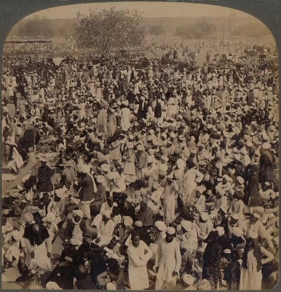 Mohammedans on Fast Day outside Jumma Mosque, looking south, Delhi, India, 1903