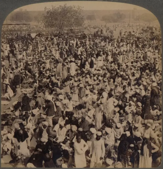 Framed Print : Mohammedans on Fast Day outside Jumma Mosque, looking south, Delhi, India, 1903 Framed Print : Mohammedans on Fast Day outside Jumma Mosque, looking south, Delhi, India, 1903