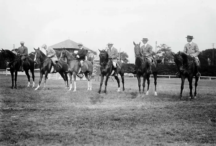 Framed Print : Monmouth Horse Show, between c1910 and c1915. Creator: Bain News Service Framed Print : Monmouth Horse Show, between c1910 and c1915. Creator: Bain News Service