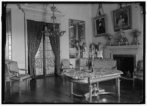 Monticello - parlor, between 1914 and 1918. Creator: Harris & Ewing. Monticello - parlor, between 1914 and 1918. Creator: Harris & Ewing
