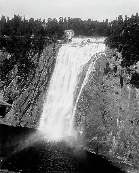 Montmorency Falls (near view from above), Quebec sic, Quebec, between 1900 and 1906. Creator: Unknown