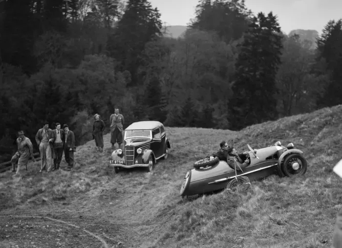 Framed Print : Morgan 3-wheeler of HEG Cox competing in the MCC Edinburgh Trial, Roxburghshire, Scotland, 1938 Framed Print : Morgan 3-wheeler of HEG Cox competing in the MCC Edinburgh Trial, Roxburghshire, Scotland, 1938