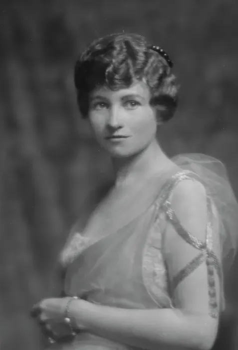 Framed Print : Morgan, Constance, Miss, portrait photograph, 1915 Sept. 27. Creator: Arnold Genthe Framed Print : Morgan, Constance, Miss, portrait photograph, 1915 Sept. 27. Creator: Arnold Genthe