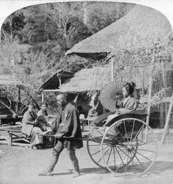 Framed Print : A morning ride in a jinrikisha (rickshaw), Sugita, Japan, 1896. Artist: Underwood & Underwood Framed Print : A morning ride in a jinrikisha (rickshaw), Sugita, Japan, 1896. Artist: Underwood & Underwood