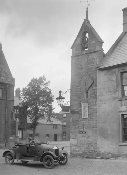 Framed Print : Morris Bullnose outside the fire station, Chipping Norton, Oxfordshire, 1920s. Artist: Bill Brunell Framed Print : Morris Bullnose outside the fire station, Chipping Norton, Oxfordshire, 1920s. Artist: Bill Brunell