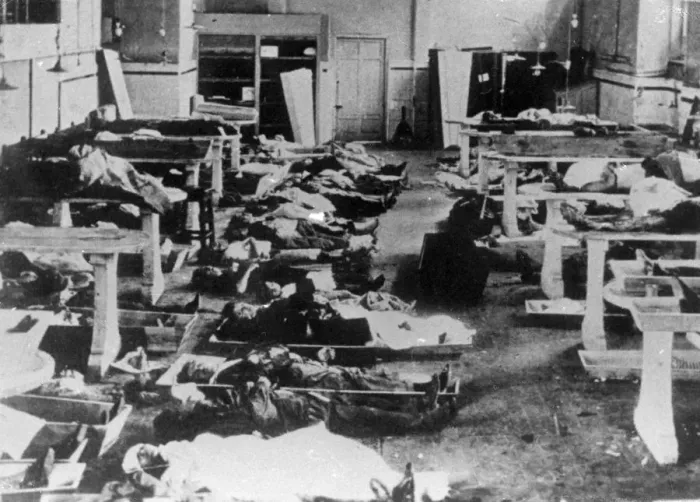 Framed Print : The mortuary, Barcelona, Catalonia, Spain, Spanish Civil War, c1936-c1939