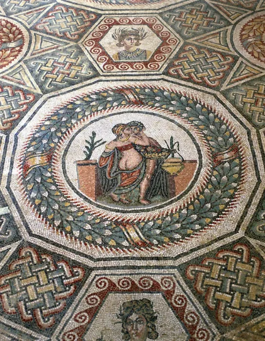 Framed Print : Mosaic in the Roman Villa of Casale, near Piazza Armerina, Sicily, Italy Framed Print : Mosaic in the Roman Villa of Casale, near Piazza Armerina, Sicily, Italy