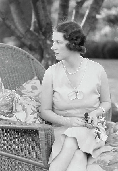 Moseley, F.S. Mrs. seated outdoors, 1931 June 14. Creator: Arnold Genthe