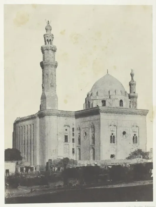Framed Print : Mosquee de Sultan Hacan, Le Kaire, 1849 / 51, printed 1852 Framed Print : Mosquee de Sultan Hacan, Le Kaire, 1849 / 51, printed 1852