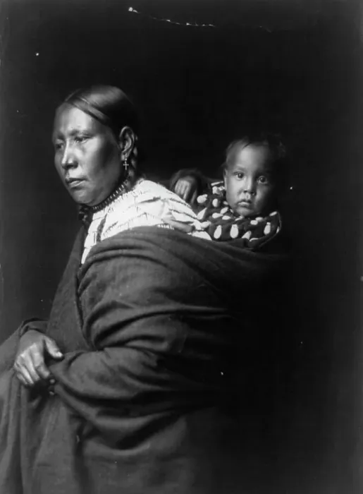 Framed Print : Mother and child-Ogalala, c1905. Creator: Edward Sheriff Curtis Framed Print : Mother and child-Ogalala, c1905. Creator: Edward Sheriff Curtis