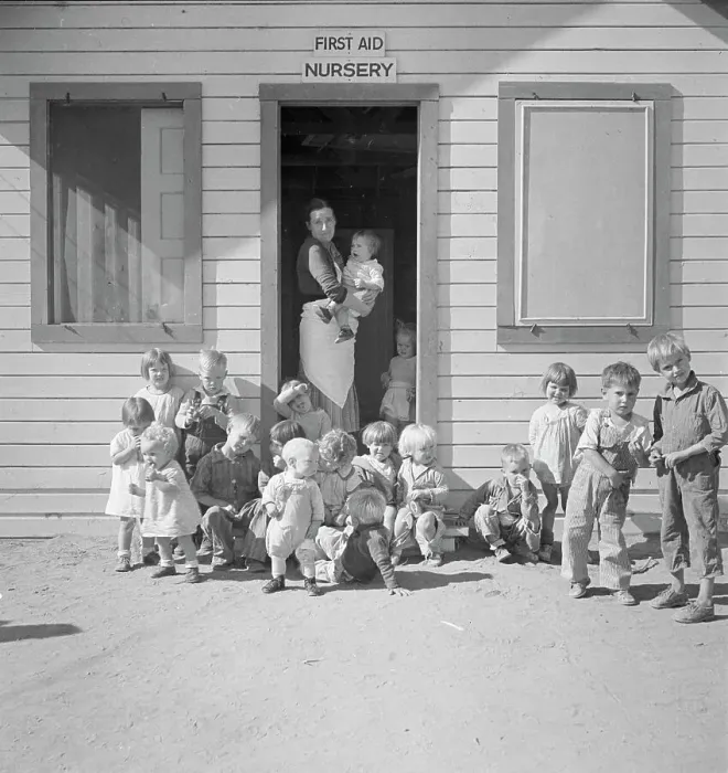Framed Print : While the mothers are working in the fields, the preschool children... Kern migrant camp, 1936. Creator: Dorothea Lange Framed Print : While the mothers are working in the fields, the preschool children... Kern migrant camp, 1936. Creator: Dorothea Lange