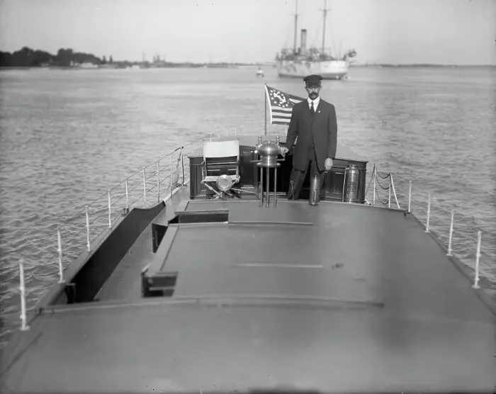 Framed Print : Motor boat Grayling, deck, between 1905 and 1915. Creator: Unknown Framed Print : Motor boat Grayling, deck, between 1905 and 1915. Creator: Unknown