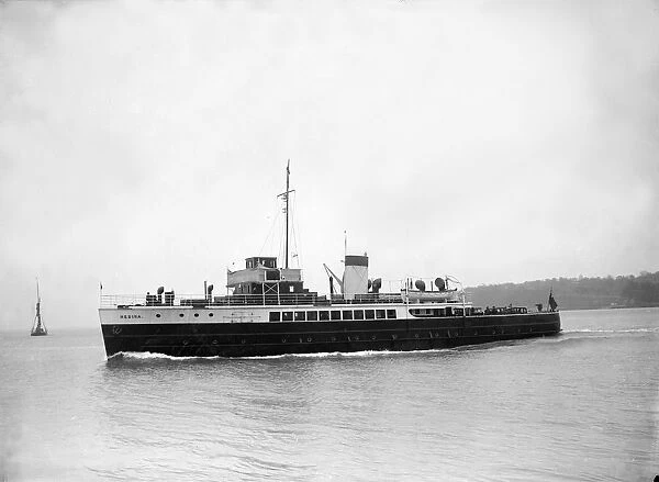 The motor vessel Medina under way, 1932. Creator: Kirk & Sons of Cowes