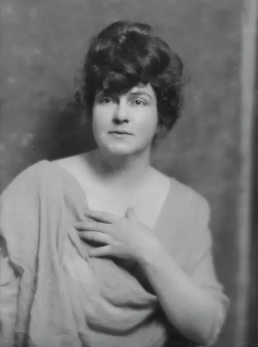 Framed Print : Mott-Smith, May, Miss, portrait photograph, between 1916 and 1928. Creator: Arnold Genthe